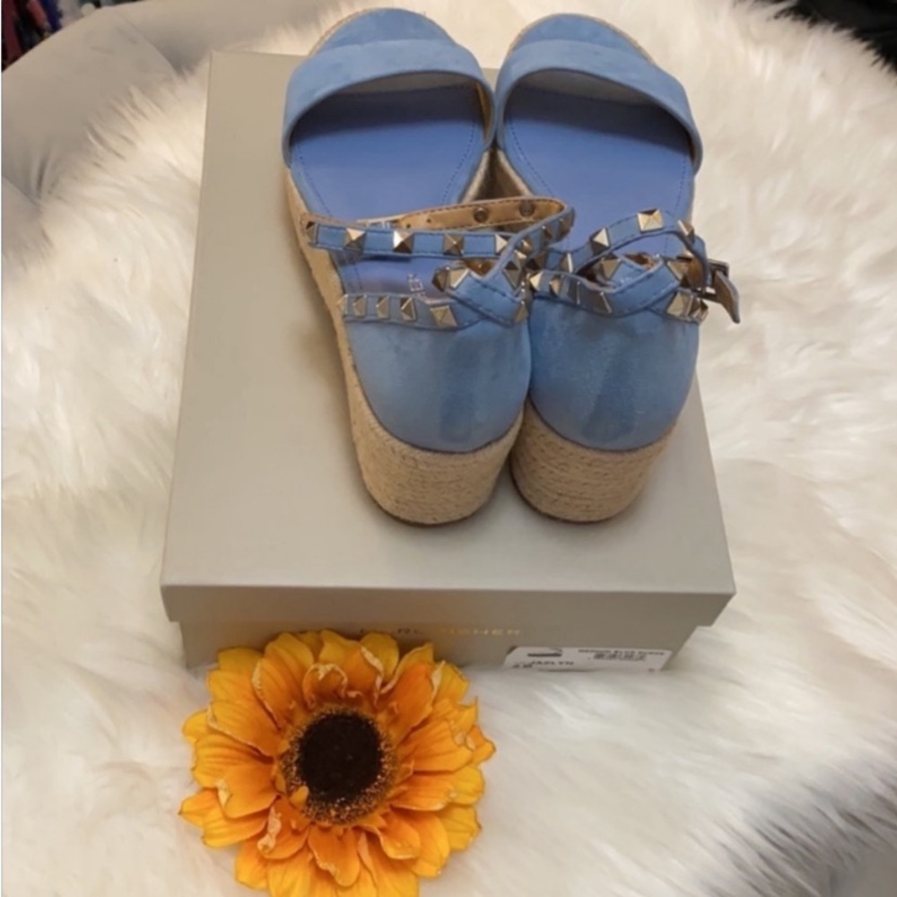 PRICE IS FIRM NEW! Blue Suede Stud Jazlyn Marc Fisher Espadrille Platform Sandal - Picture 3 of 4